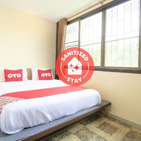 Oyo 671 Laluna River House Чантабури Екстериор снимка