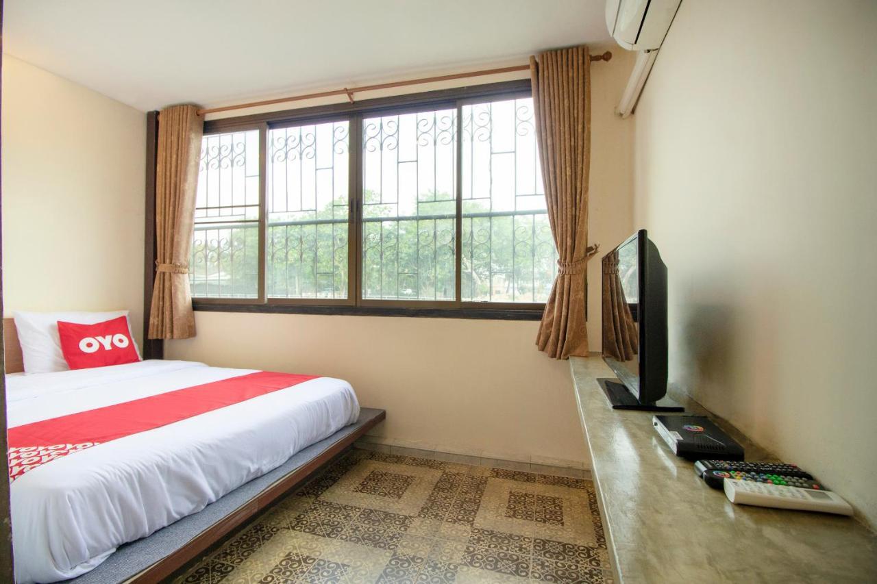 Oyo 671 Laluna River House Чантабури Екстериор снимка